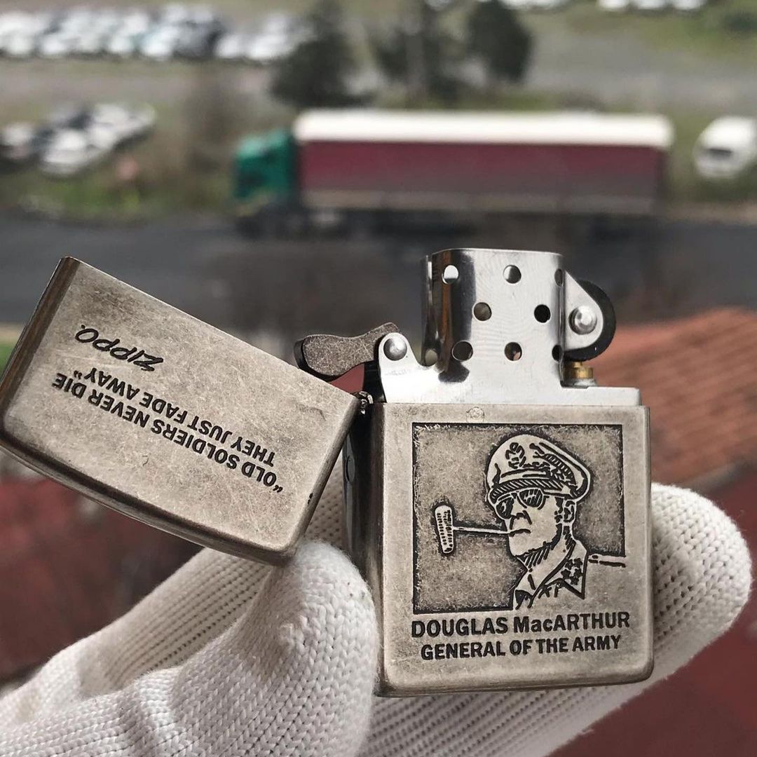 Zippo General MacArthur Silver Engraved Lighter