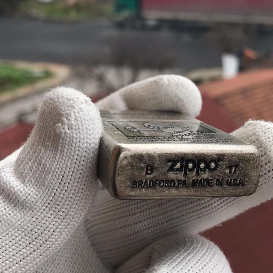 Zippo General MacArthur Silver Engraved Lighter